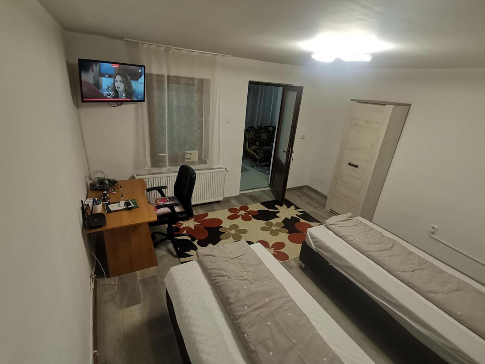 Casa La Rusu Villa Lupeni  ภายนอก รูปภาพ